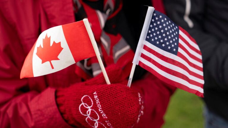Canadian university teachers warned against travelling to the United States