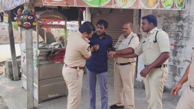 Pic Talk: CBN Serves Justice To Jagan & Bharathi!