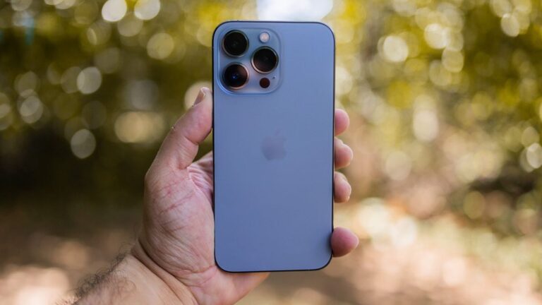 Made-in-USA iPhone could cost Rs 3 lakh, warns Wall Street analyst ahead of iPhone 17 launch