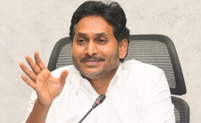 Chandrababu Naidu has taken politics to a new low: Jagan