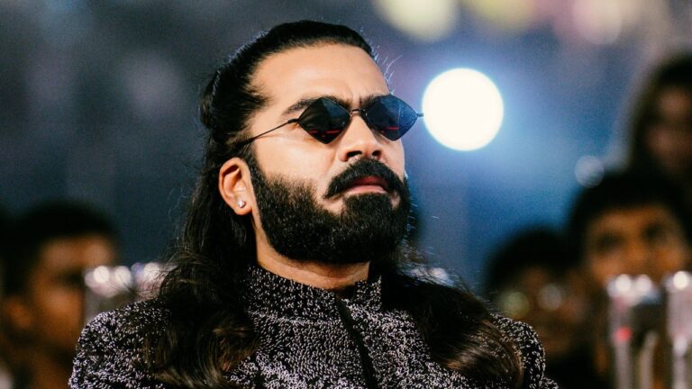 Actor Simbu breaks down thanking parents, addresses controversies at Thug Life event