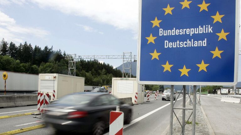 Dutch citizens carry out own border checks in pushback against migration policy