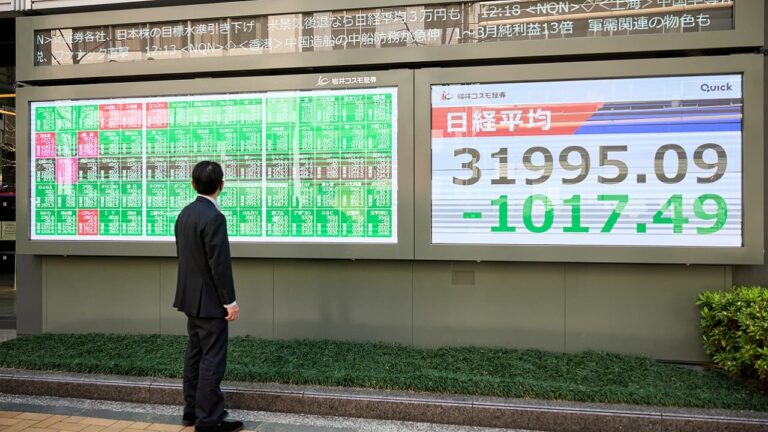 Asian stocks rise on US-China talks, yen declines
