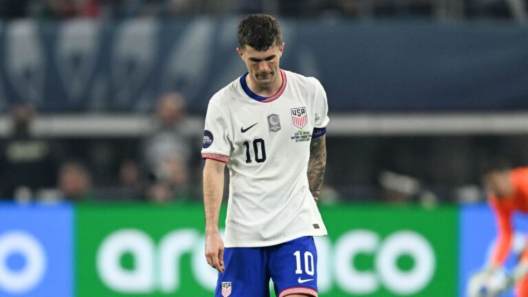 ‘He’s committed to the United States’ – Taylor Twellman backs Christian Pulisic, but gives Mauricio Pochettino ‘D-minus’ grade as USMNT lose four straight entering Gold Cup