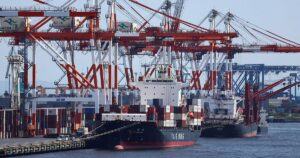 Japan Economy: Factory Activity Contracts in August as Export Orders Decline